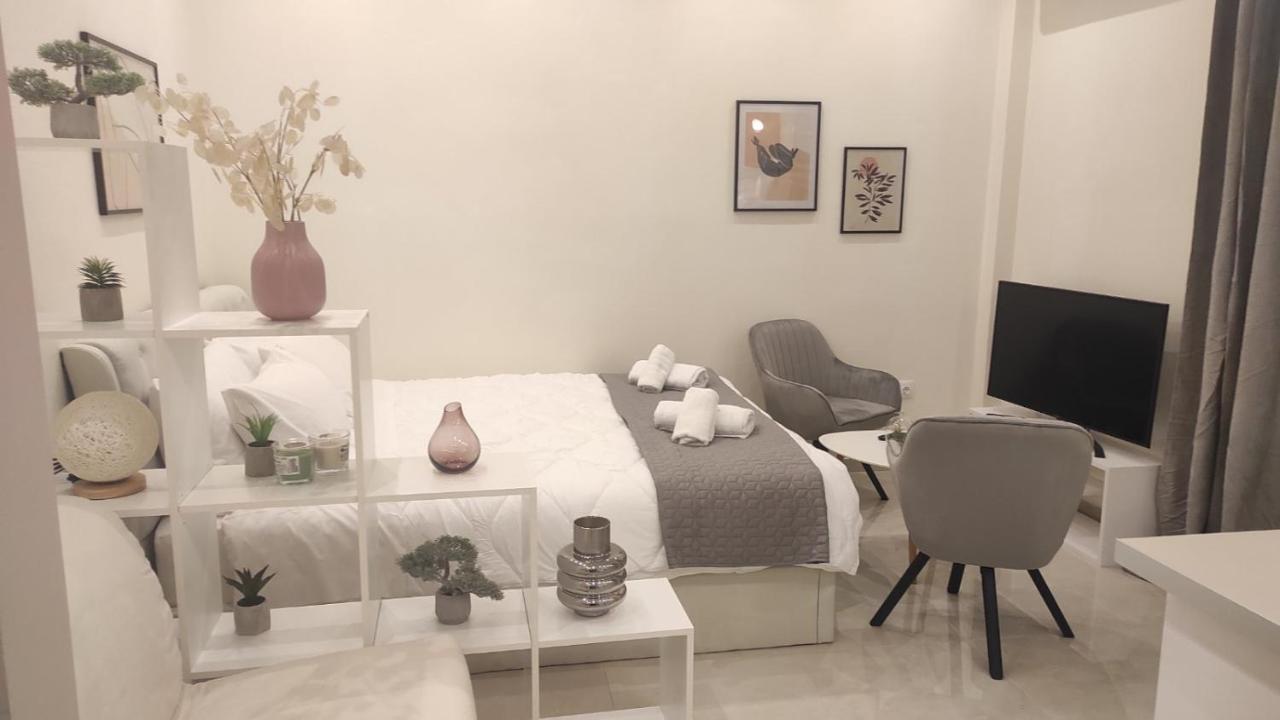 Irene'S Beauty In Koukaki Apartamento Atenas Exterior foto